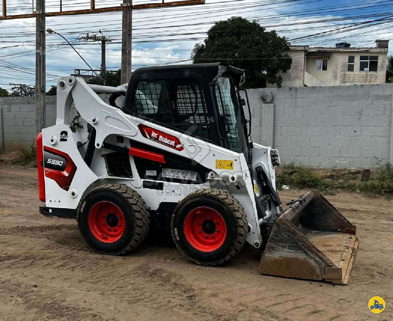 MINI CARREGADEIRA BOBCAT S590 Salvador Seminovos ICONHA ESPÍRITO SANTO ES